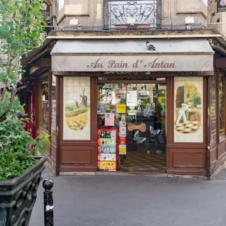 Entier A Montmartre Pour 4 *